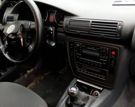 Синий Фольксваген Пассат, объемом двигателя 0 л и пробегом 322 тыс. км за 800 $, фото 1 на Automoto.ua