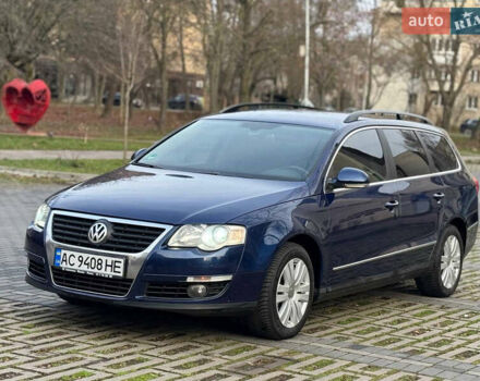 Синий Фольксваген Пассат, объемом двигателя 2 л и пробегом 358 тыс. км за 5700 $, фото 1 на Automoto.ua
