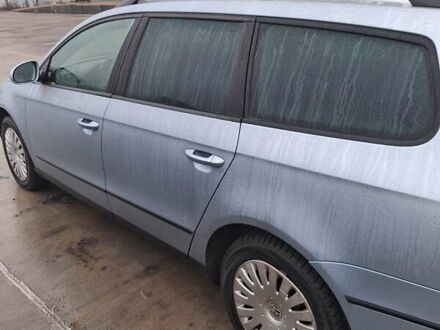 Синій Фольксваген Пассат, об'ємом двигуна 1.6 л та пробігом 260 тис. км за 6700 $, фото 1 на Automoto.ua