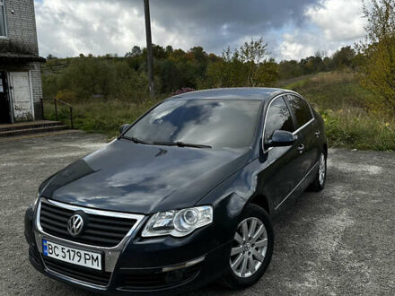 Фольксваген Пассат 2005 в Львове на Automoto.ua Синий Фольксваген Пассат, объемом двигателя 1.98 л и пробегом 235 тыс. км за 5300 $, фото 1 на Automoto.ua