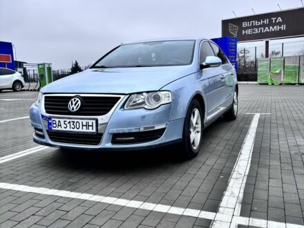 Синій Фольксваген Пассат, об'ємом двигуна 2 л та пробігом 300 тис. км за 6000 $, фото 1 на Automoto.ua
