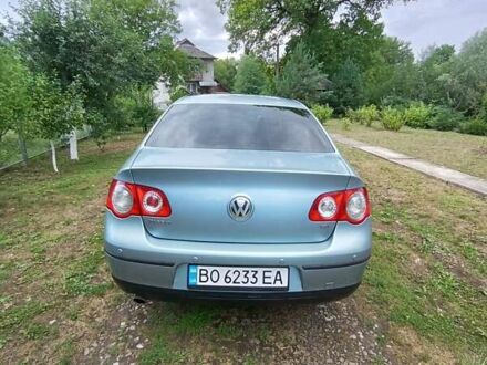 Синій Фольксваген Пассат, об'ємом двигуна 1.6 л та пробігом 250 тис. км за 5700 $, фото 1 на Automoto.ua