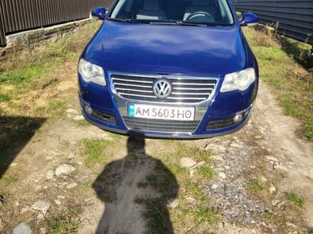 Синий Фольксваген Пассат, объемом двигателя 1.97 л и пробегом 400 тыс. км за 5300 $, фото 1 на Automoto.ua