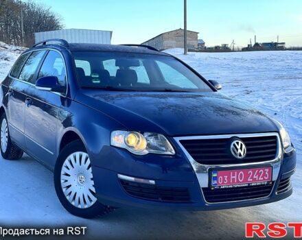Синий Фольксваген Пассат, объемом двигателя 1.6 л и пробегом 264 тыс. км за 5650 $, фото 1 на Automoto.ua