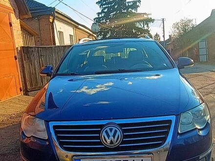 Фольксваген Пассат 2006 в Лубнах на Automoto.ua Синий Фольксваген Пассат, объемом двигателя 2 л и пробегом 440 тыс. км за 6600 $, фото 1 на Automoto.ua