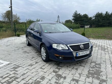 Фольксваген Пассат 2006 у Виноградове на Automoto.ua Синій Фольксваген Пассат, об'ємом двигуна 2 л та пробігом 363 тис. км за 5500 $, фото 1 на Automoto.ua