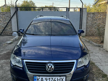 Фольксваген Пассат 2006 в Татарбунарах на Automoto.ua Синий Фольксваген Пассат, объемом двигателя 1.97 л и пробегом 350 тыс. км за 5200 $, фото 1 на Automoto.ua