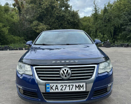 Синій Фольксваген Пассат, об'ємом двигуна 2 л та пробігом 259 тис. км за 5300 $, фото 1 на Automoto.ua