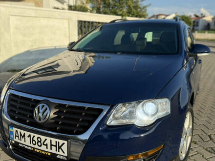 Синий Фольксваген Пассат, объемом двигателя 1.97 л и пробегом 325 тыс. км за 5500 $, фото 1 на Automoto.ua