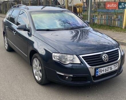 Синий Фольксваген Пассат, объемом двигателя 2 л и пробегом 247 тыс. км за 6900 $, фото 1 на Automoto.ua