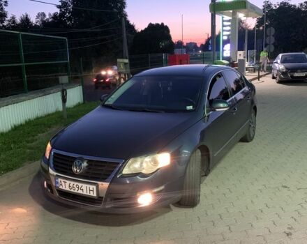 Синий Фольксваген Пассат, объемом двигателя 2 л и пробегом 308 тыс. км за 6500 $, фото 1 на Automoto.ua