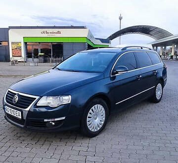 Синий Фольксваген Пассат, объемом двигателя 1.97 л и пробегом 280 тыс. км за 6500 $, фото 1 на Automoto.ua