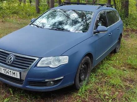 Фольксваген Пассат 2007 у Броварах на Automoto.ua Синій Фольксваген Пассат, об'ємом двигуна 1.6 л та пробігом 320 тис. км за 5100 $, фото 1 на Automoto.ua