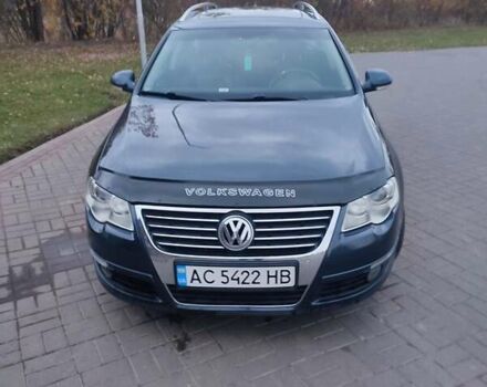 Синий Фольксваген Пассат, объемом двигателя 1.97 л и пробегом 289 тыс. км за 6400 $, фото 1 на Automoto.ua