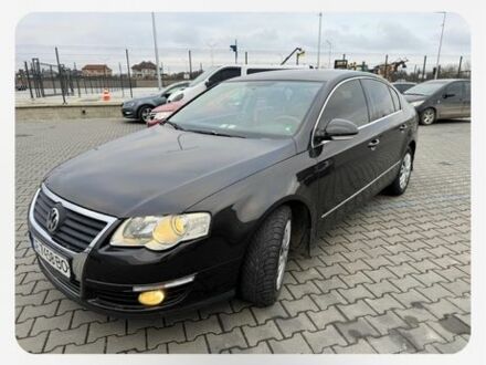 Синий Фольксваген Пассат, объемом двигателя 2 л и пробегом 280 тыс. км за 6700 $, фото 1 на Automoto.ua