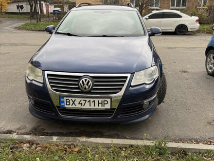 Синий Фольксваген Пассат, объемом двигателя 2 л и пробегом 265 тыс. км за 6500 $, фото 1 на Automoto.ua