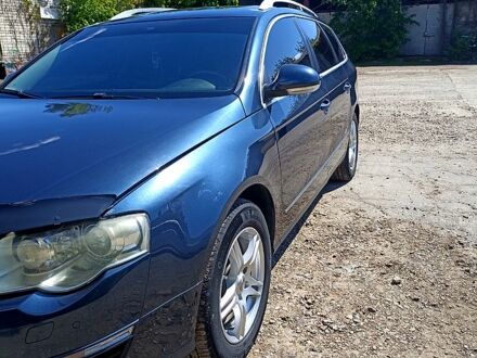 Фольксваген Пассат 2007 у Мироновке на Automoto.ua Синій Фольксваген Пассат, об'ємом двигуна 2 л та пробігом 270 тис. км за 8100 $, фото 1 на Automoto.ua