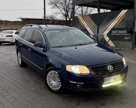 Синий Фольксваген Пассат, объемом двигателя 2 л и пробегом 250 тыс. км за 2700 $, фото 1 на Automoto.ua