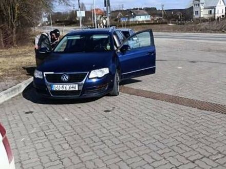 Фольксваген Пассат 2007 в Краматорске на Automoto.ua Синий Фольксваген Пассат, объемом двигателя 1.9 л и пробегом 400 тыс. км за 3300 $, фото 1 на Automoto.ua