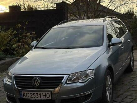 Синий Фольксваген Пассат, объемом двигателя 1.8 л и пробегом 218 тыс. км за 5200 $, фото 1 на Automoto.ua