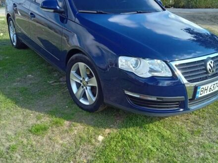Синій Фольксваген Пассат, об'ємом двигуна 1.6 л та пробігом 188 тис. км за 6800 $, фото 1 на Automoto.ua