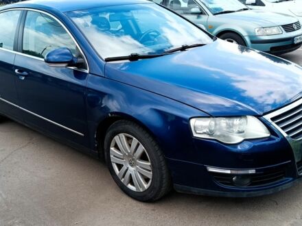 Фольксваген Пассат 2008 в Сумах на Automoto.ua Синий Фольксваген Пассат, объемом двигателя 2 л и пробегом 333 тыс. км за 3000 $, фото 1 на Automoto.ua