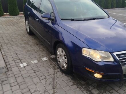 Синий Фольксваген Пассат, объемом двигателя 1.9 л и пробегом 340 тыс. км за 2700 $, фото 1 на Automoto.ua