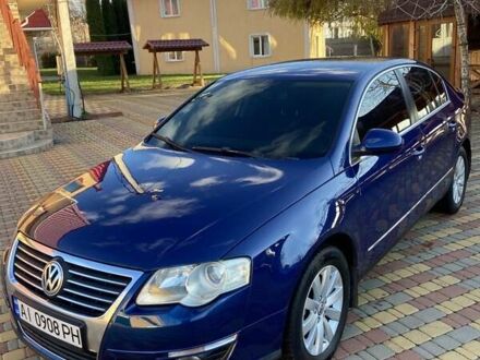 Синий Фольксваген Пассат, объемом двигателя 1.8 л и пробегом 310 тыс. км за 5999 $, фото 1 на Automoto.ua