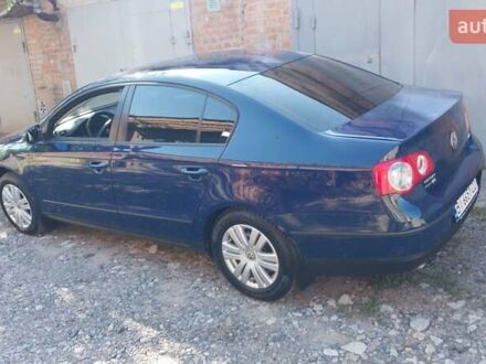 Синий Фольксваген Пассат, объемом двигателя 1.8 л и пробегом 230 тыс. км за 5700 $, фото 1 на Automoto.ua