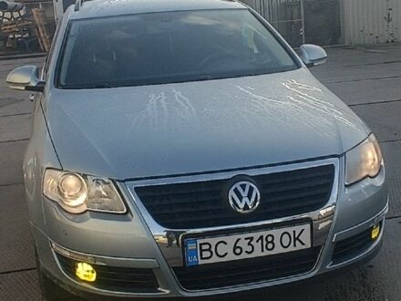 Синий Фольксваген Пассат, объемом двигателя 1.4 л и пробегом 259 тыс. км за 6800 $, фото 1 на Automoto.ua