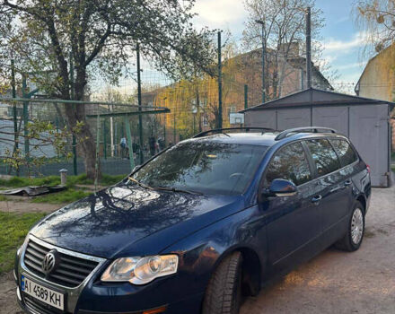Синій Фольксваген Пассат, об'ємом двигуна 1.97 л та пробігом 255 тис. км за 5900 $, фото 1 на Automoto.ua