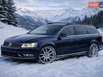 Синий Фольксваген Пассат, объемом двигателя 2 л и пробегом 286 тыс. км за 9750 $, фото 1 на Automoto.ua