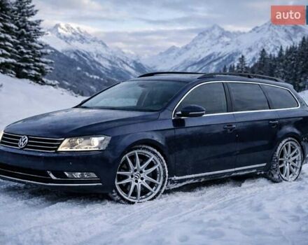 Синий Фольксваген Пассат, объемом двигателя 2 л и пробегом 286 тыс. км за 9750 $, фото 1 на Automoto.ua