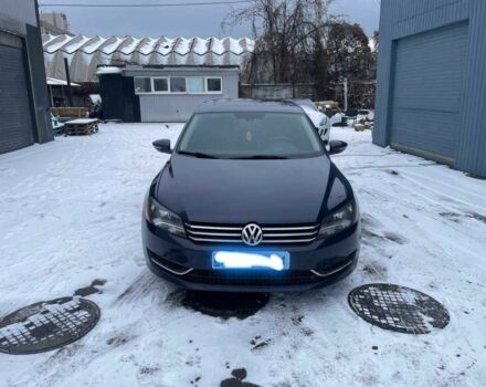 Синий Фольксваген Пассат, объемом двигателя 2.5 л и пробегом 238 тыс. км за 8500 $, фото 1 на Automoto.ua