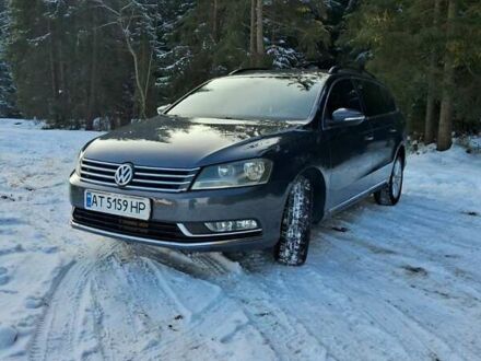 Синий Фольксваген Пассат, объемом двигателя 2 л и пробегом 350 тыс. км за 9400 $, фото 1 на Automoto.ua