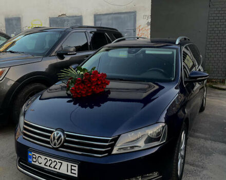 Синий Фольксваген Пассат, объемом двигателя 1.97 л и пробегом 288 тыс. км за 12000 $, фото 1 на Automoto.ua