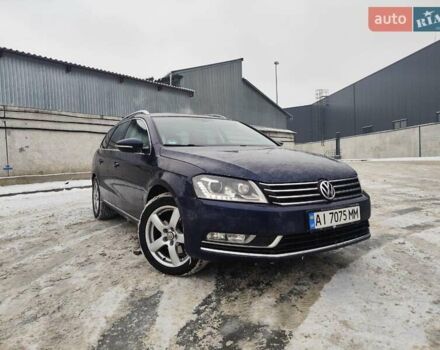 Синий Фольксваген Пассат, объемом двигателя 2 л и пробегом 245 тыс. км за 10999 $, фото 1 на Automoto.ua
