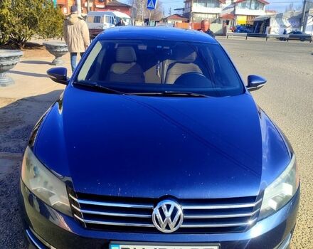 Синий Фольксваген Пассат, объемом двигателя 2 л и пробегом 380 тыс. км за 10000 $, фото 1 на Automoto.ua