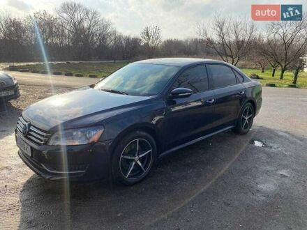 Синий Фольксваген Пассат, объемом двигателя 2.5 л и пробегом 188 тыс. км за 9400 $, фото 1 на Automoto.ua