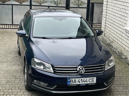 Синий Фольксваген Пассат, объемом двигателя 1.97 л и пробегом 230 тыс. км за 11400 $, фото 1 на Automoto.ua