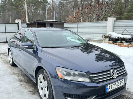 Синий Фольксваген Пассат, объемом двигателя 2.5 л и пробегом 276 тыс. км за 9500 $, фото 1 на Automoto.ua