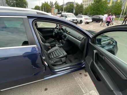 Синий Фольксваген Пассат, объемом двигателя 1.39 л и пробегом 319 тыс. км за 7200 $, фото 1 на Automoto.ua