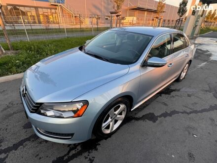 Синий Фольксваген Пассат, объемом двигателя 2.5 л и пробегом 207 тыс. км за 8800 $, фото 1 на Automoto.ua