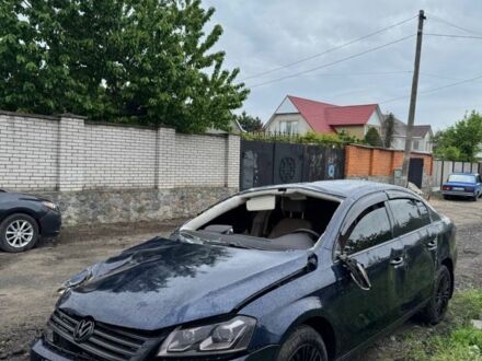 Фольксваген Пассат 2012 в Запорожье на Automoto.ua Синий Фольксваген Пассат, объемом двигателя 1.8 л и пробегом 160 тыс. км за 3400 $, фото 1 на Automoto.ua