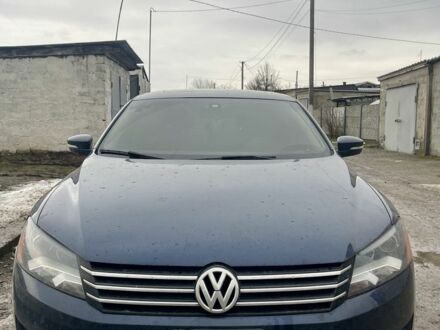 Синій Фольксваген Пассат, об'ємом двигуна 2.5 л та пробігом 250 тис. км за 10000 $, фото 1 на Automoto.ua