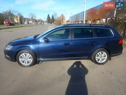 Фольксваген Пассат 2013 в Тернополе на Automoto.ua Синий Фольксваген Пассат, объемом двигателя 1.97 л и пробегом 302 тыс. км за 12200 $, фото 1 на Automoto.ua