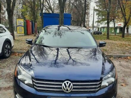 Синій Фольксваген Пассат, об'ємом двигуна 2 л та пробігом 215 тис. км за 11300 $, фото 1 на Automoto.ua