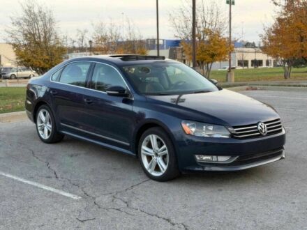 Синий Фольксваген Пассат, объемом двигателя 2 л и пробегом 82 тыс. км за 1000 $, фото 1 на Automoto.ua