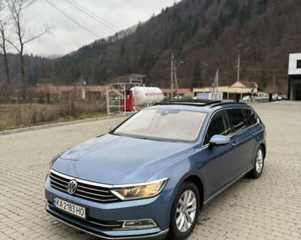 Синий Фольксваген Пассат, объемом двигателя 1.6 л и пробегом 315 тыс. км за 11900 $, фото 1 на Automoto.ua