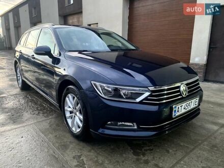 Синій Фольксваген Пассат, об'ємом двигуна 1.6 л та пробігом 244 тис. км за 13200 $, фото 1 на Automoto.ua